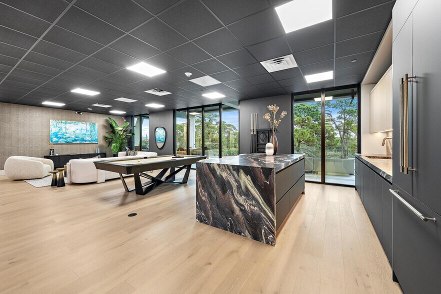 More Photos Of 11700 SE Shell Ave, Hobe Sound Loft Creative Space For Sale