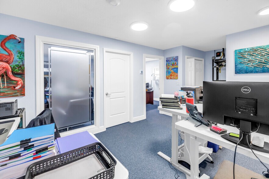 More Photos Of 5500 Central Ave, Saint Petersburg Office Residential For Sale