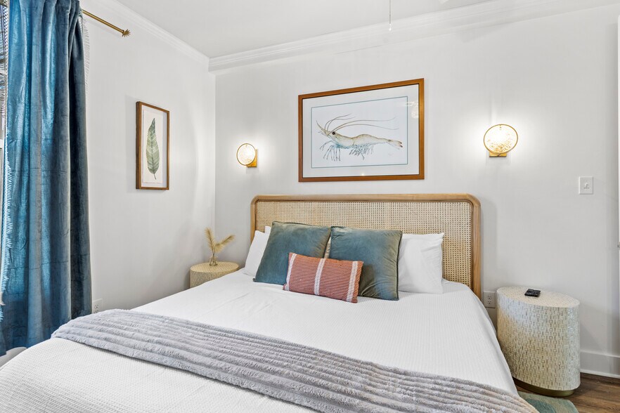 More Photos Of 782 Water St, Biloxi Office For Sale