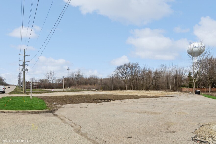 More Photos Of 2101 E Algonquin Rd, Algonquin Land For Lease