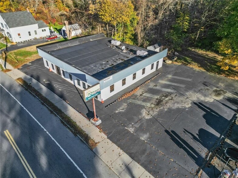 More Photos Of 495 Central Ave, Seekonk Medical For Lease