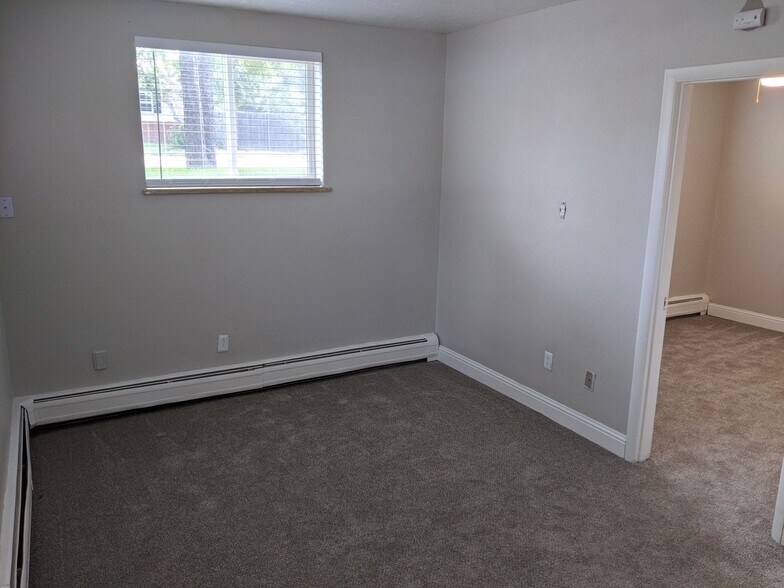 More Photos Of 2505 Kenton St, Aurora Apartments For Sale