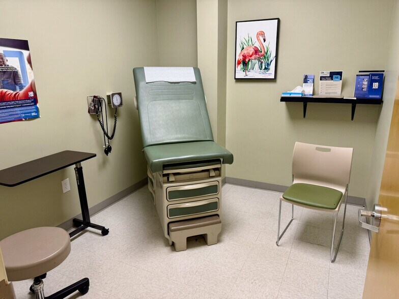 More Photos Of 514 Mary Esther Cut, Fort Walton Beach Office For Sale