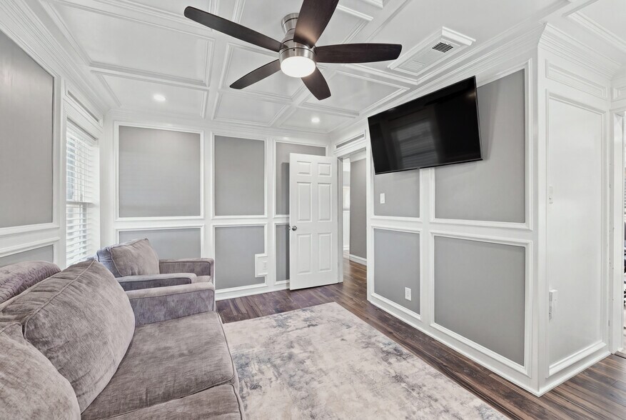 More Photos Of 2632 Howell Dr, Venus Land For Sale