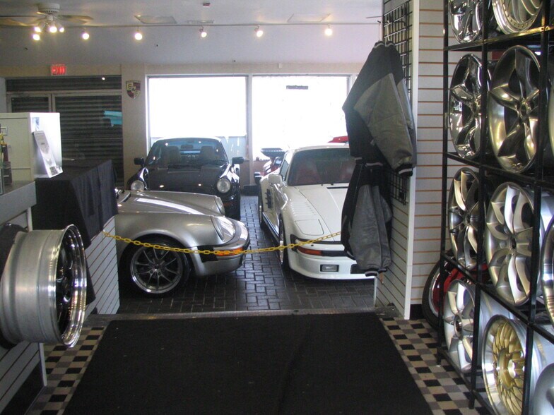 More Photos Of 2511 Middle Country Rd, Centereach Storefront For Lease