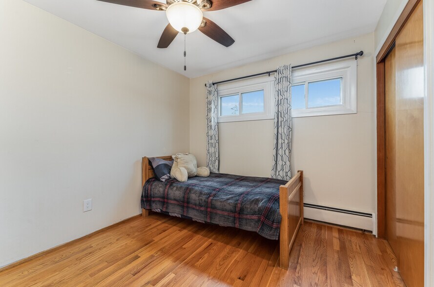 More Photos Of 417 Mountain Rd, Lebanon Specialty For Sale