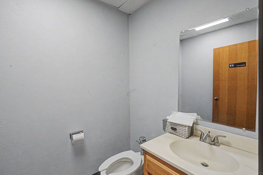 More Photos Of 2111 Skyline Dr, Mesquite Religious Facility For Sale