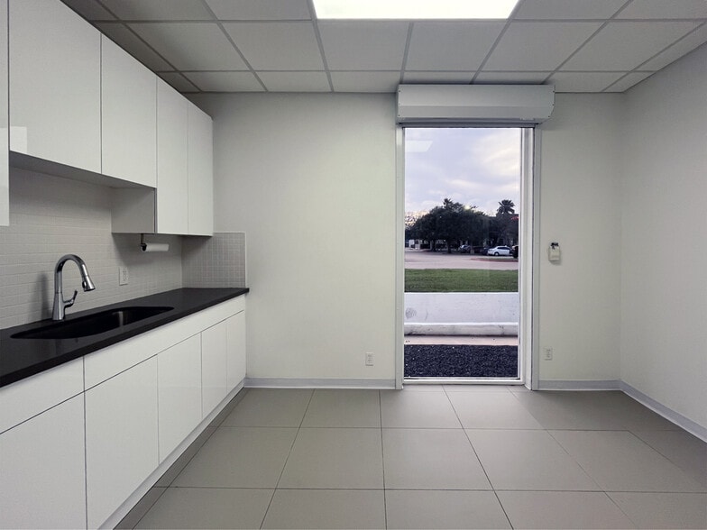 More Photos Of 16210 Clay Rd, Houston General Retail For Sale