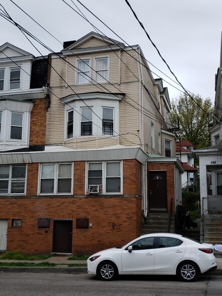 Primary Photo Of 544 E 3rd St, Mount Vernon Apartments For Sale