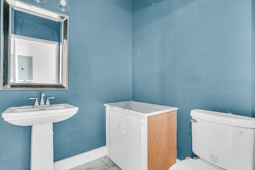 More Photos Of 201 Lafayette St, Starkville Loft Creative Space For Lease