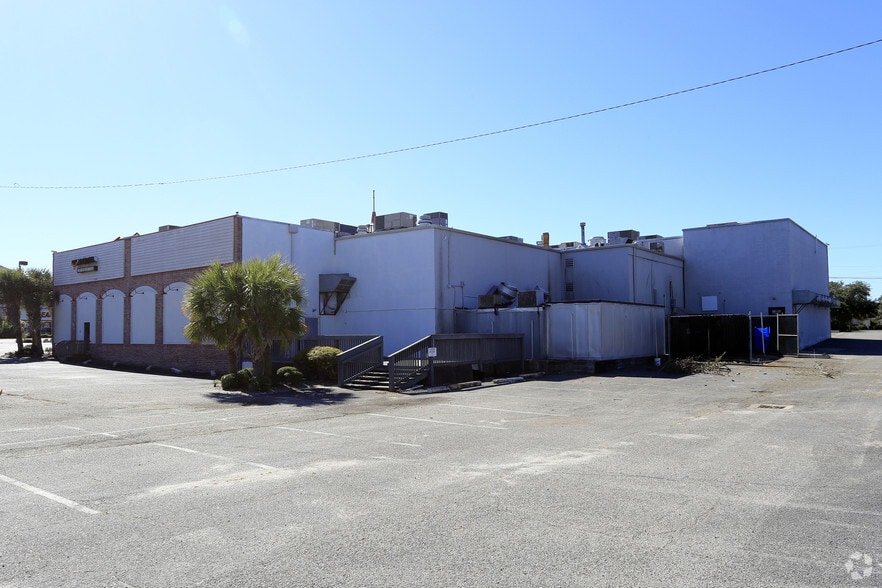 More Photos Of 1901 N Kings Hwy, Myrtle Beach Restaurant For Lease