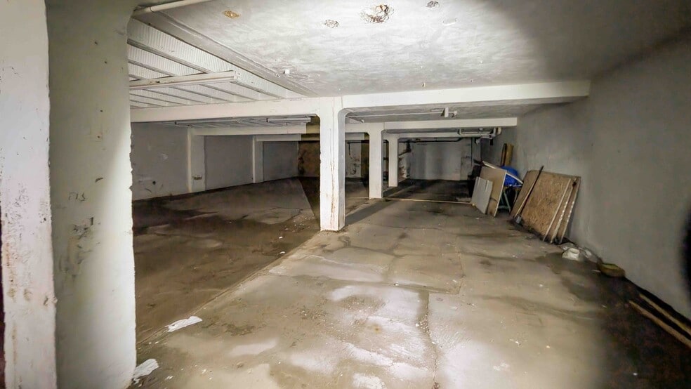 More Photos Of 301 W Water St, Sandusky Restaurant For Sale