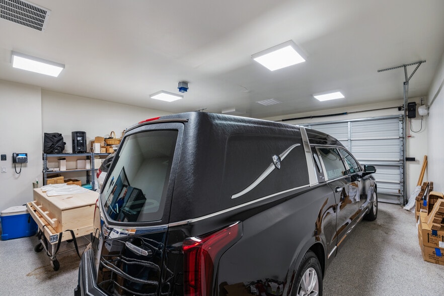 More Photos Of 578-580 E San Bernardino Rd, Covina Loft Creative Space For Sale