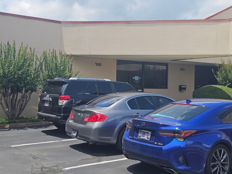 Primary Photo Of 117 Nowlin Ln, Chattanooga Medical For Lease