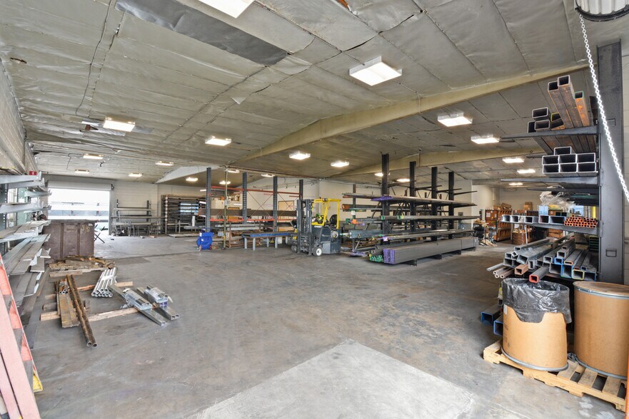 More Photos Of 1024-1026 E Arlee Pl, Anaheim Warehouse For Sale