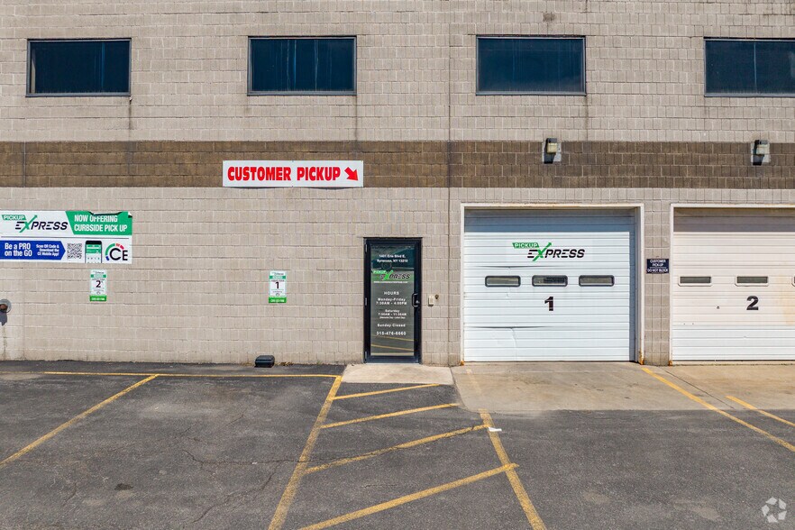 More Photos Of 1401 Erie Blvd, Syracuse Showroom For Sale