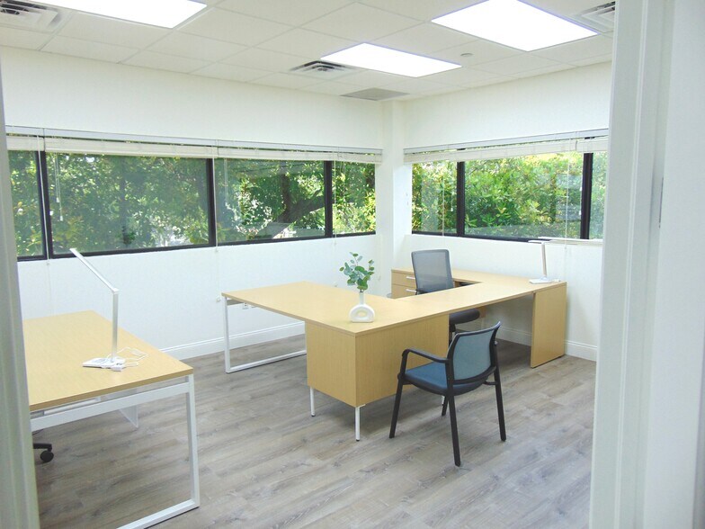 More Photos Of 1690 S Congress Ave, Delray Beach Coworking Space