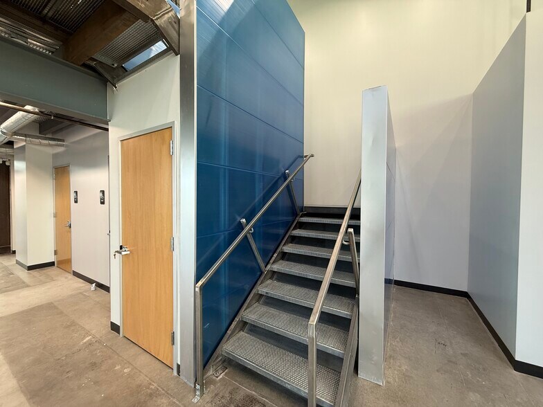 More Photos Of 464 S Farmer Ave, Tempe Office For Lease