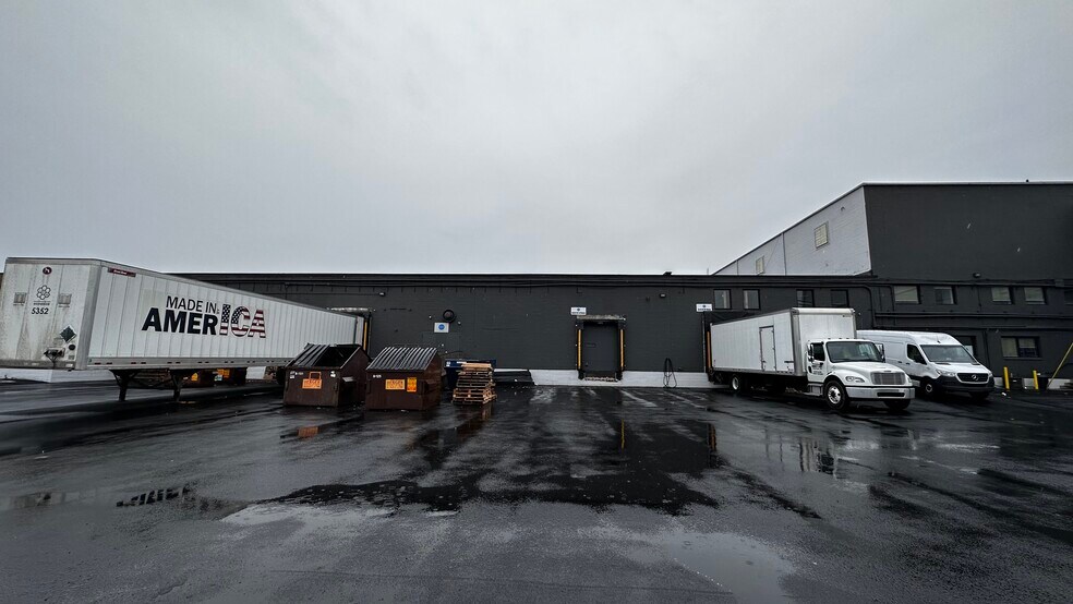 More Photos Of 1727-1801 Union Blvd, Allentown Warehouse For Lease