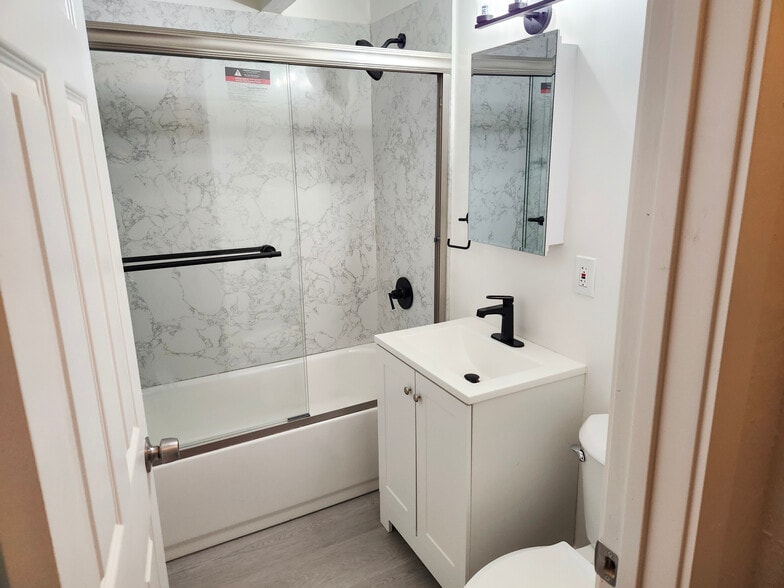 More Photos Of 1124 Union Ave, Fairfield Apartments For Sale