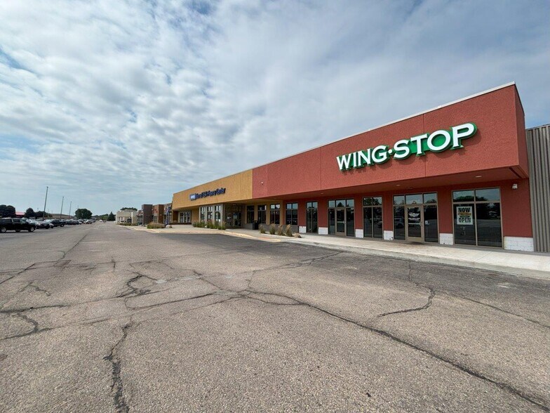 More Photos Of 700 22nd Ave S, Brookings Unknown For Lease