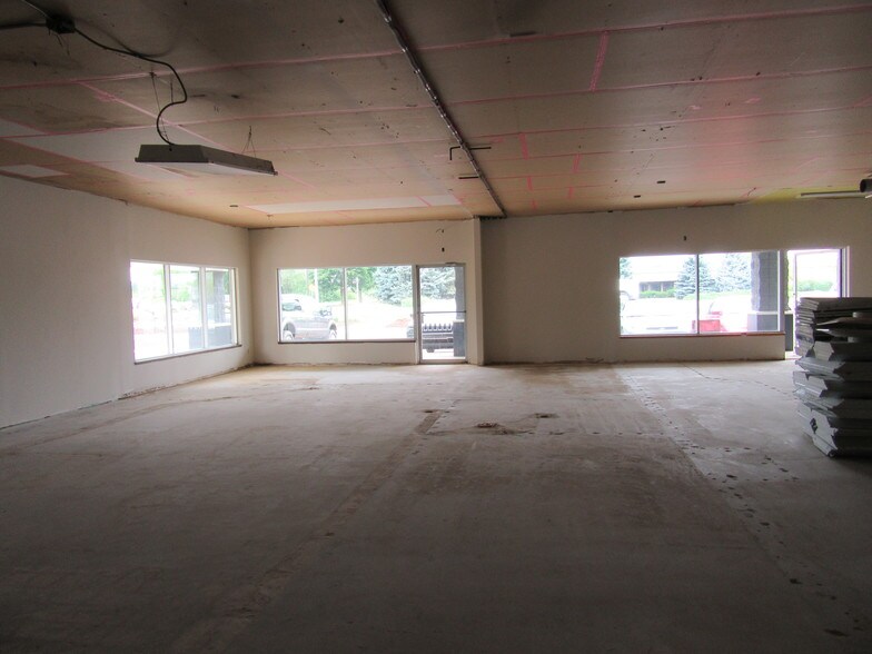 More Photos Of 5965 Sprinkle Rd, Portage Unknown For Lease