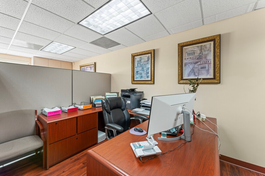 More Photos Of 13250 SW 135th Ave, Miami Loft Creative Space For Sale