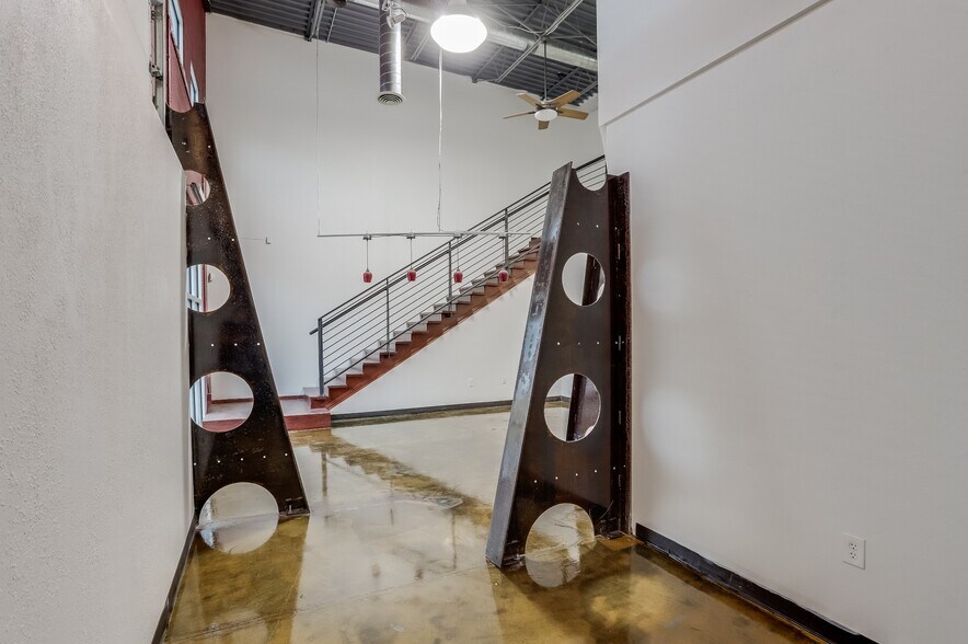 More Photos Of 6801-6845 Broadway, Denver Office For Lease