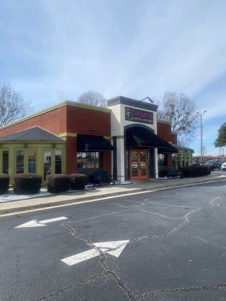 More Photos Of 1161 Old Salem Rd, Conyers General Retail For Sale