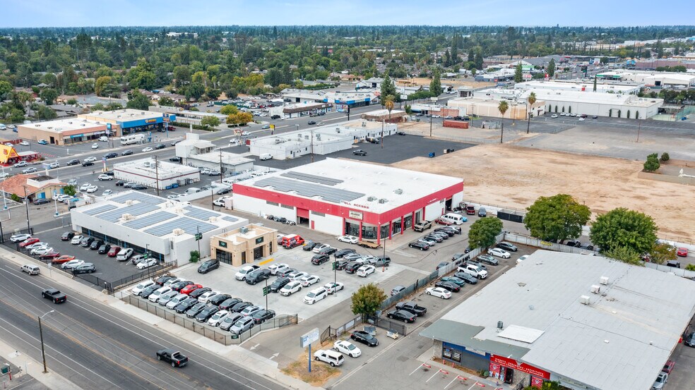 More Photos Of 1821-1825 E Gettysburg Ave, Fresno Service For Lease