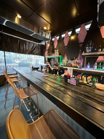 More Photos Of 9598 E Montview Blvd, Aurora Restaurant For Lease