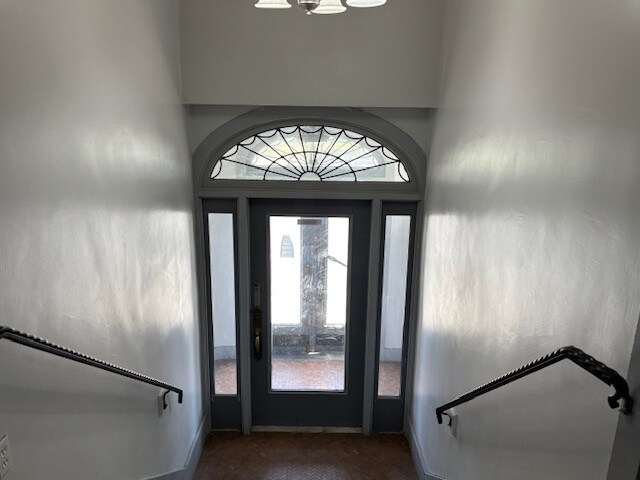 More Photos Of 189 Lake Ave, Rochester Apartments For Sale