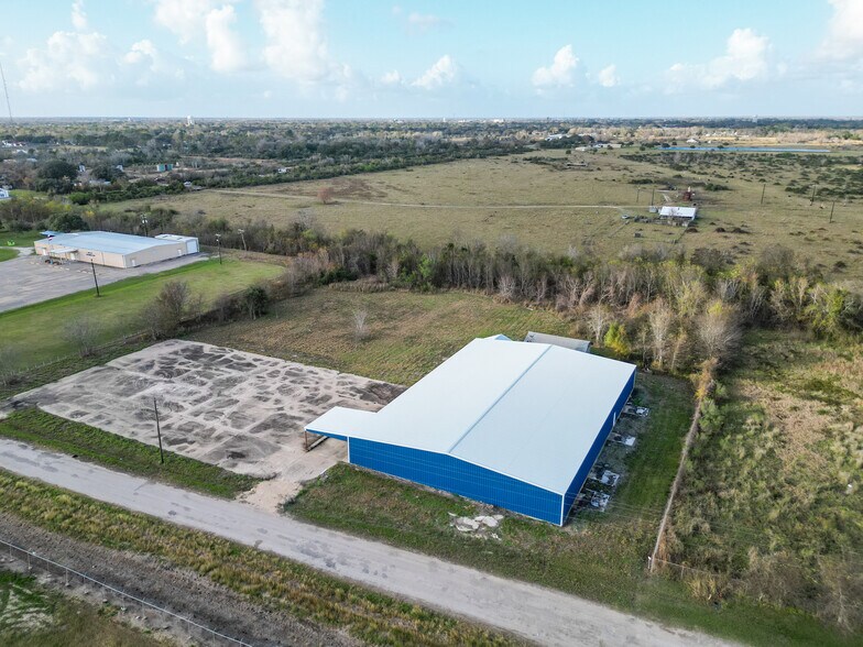 More Photos Of 149 County Road 219, Bay City Warehouse For Sale