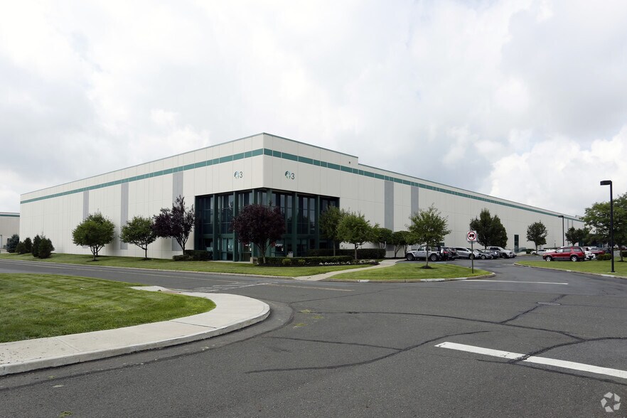 More Photos Of 3 Security Dr, Cranbury Unknown For Lease