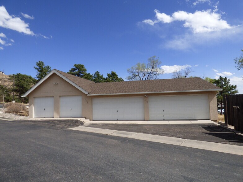 More Photos Of 910 Pinon Ranch Vw, Colorado Springs Office For Lease