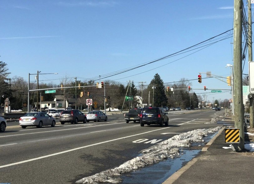 More Photos Of 980 Route 73, Marlton Convenience Store For Sale