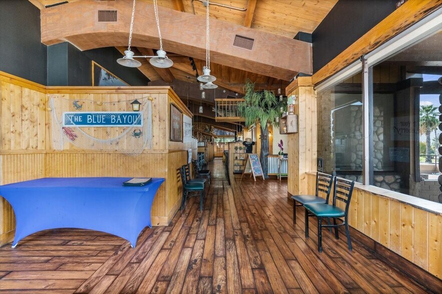 More Photos Of 2673 Mount Vernon Ave, Bakersfield Restaurant For Sale