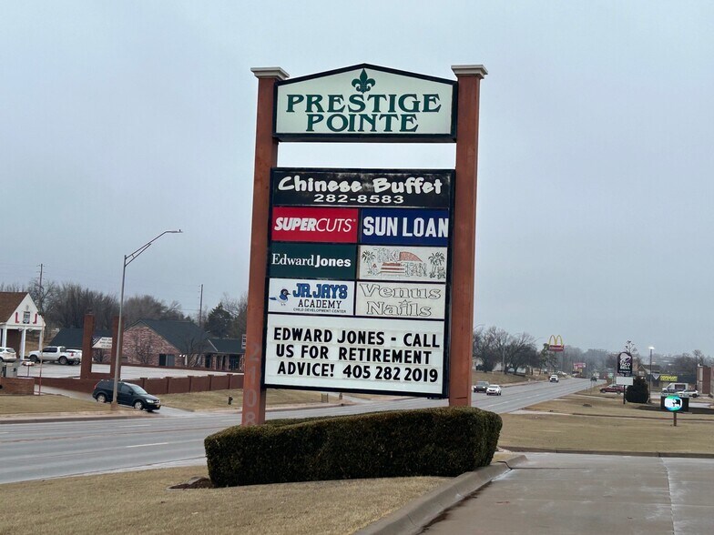 More Photos Of 2108 S Division St, Guthrie Storefront For Lease