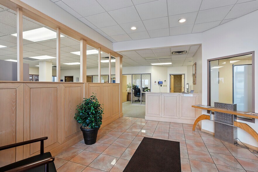 More Photos Of 1877 W 2800 S, Ogden Flex For Lease