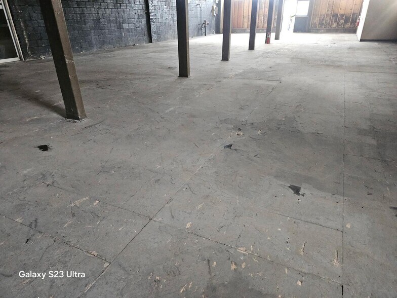 More Photos Of 1238 E Saint Georges Ave, Linden Freestanding For Sale