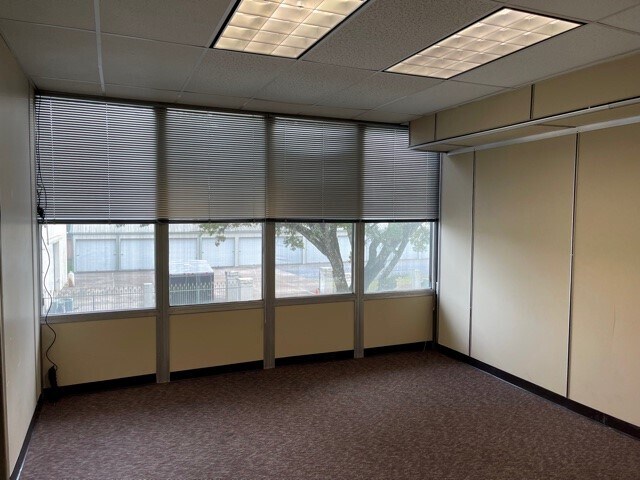 More Photos Of 6554 Florida Blvd, Baton Rouge Office For Lease