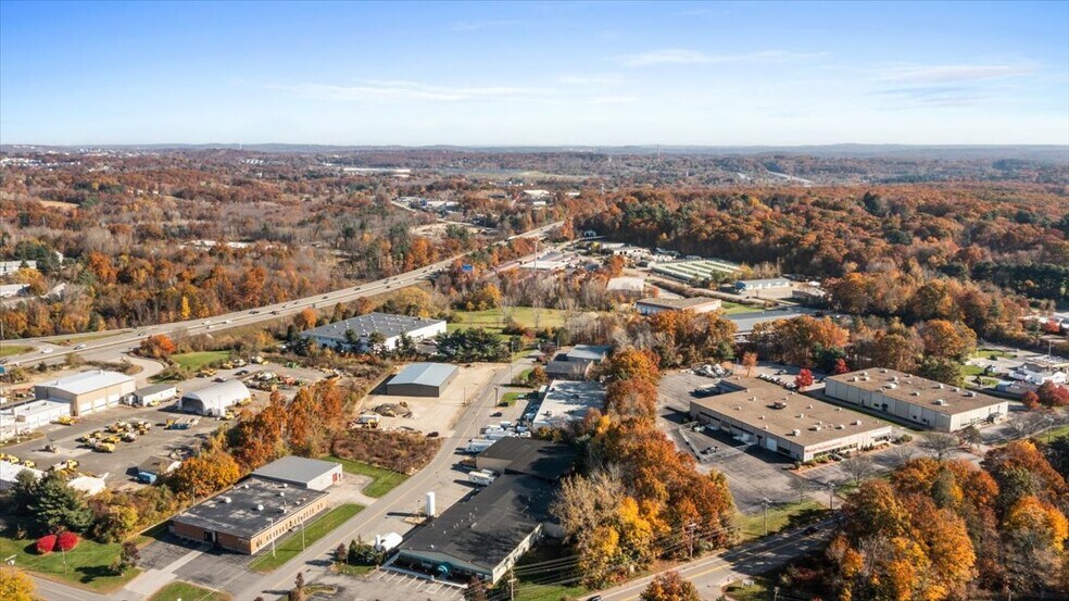 More Photos Of 15 Technology Dr, Auburn Warehouse For Lease