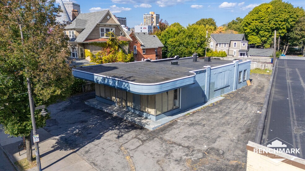 More Photos Of 266-270 Monroe Ave, Rochester Storefront Retail Office For Lease