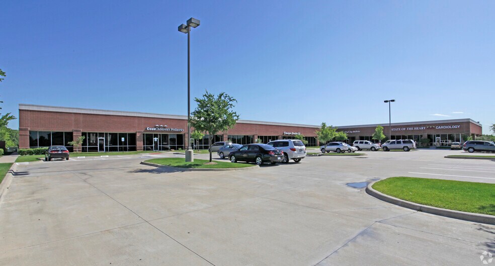 More Photos Of 3801 William D Tate Ave, Grapevine Office For Lease