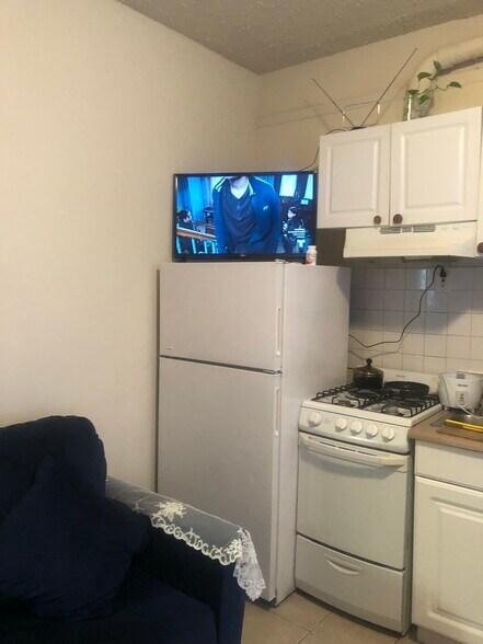 More Photos Of 125 Cherry St, Elizabeth Apartments For Sale