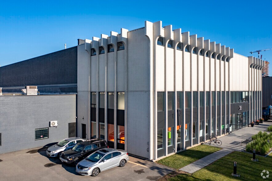 More Photos Of 36 Horner Ave, Toronto Manufacturing For Lease