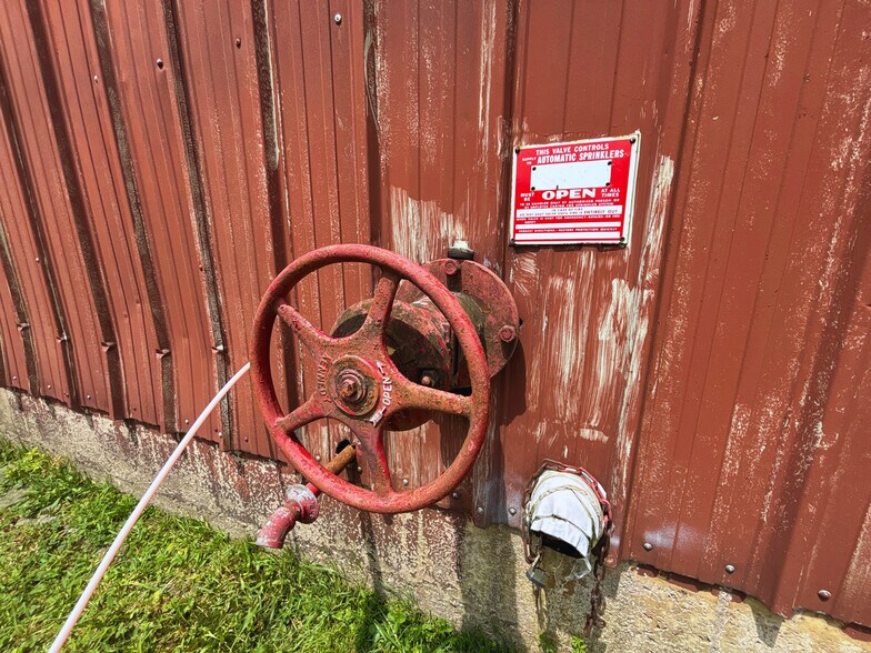 More Photos Of 15 W End Ave, Stamford Industrial For Sale