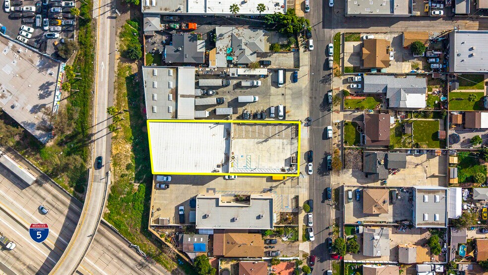 More Photos Of 8582 Telfair Ave, Sun Valley Warehouse For Lease