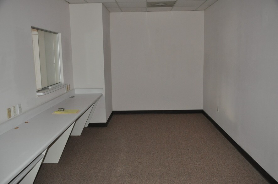 More Photos Of 4634 Lawrenceville Hwy NW, Lilburn Office For Lease