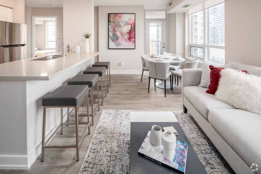 More Photos Of 167 Church St, Toronto Apartments For Lease